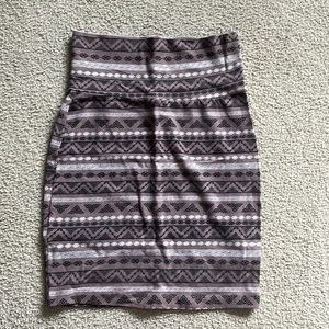 Charlotte Russe bodycon patterned mini skirt - best worn high waisted